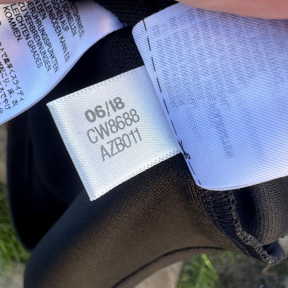 Size XL - Adidas Real Madrid Mens‎ Jersey Training Top Black Red 2018 2019 - Picture 5 of 6